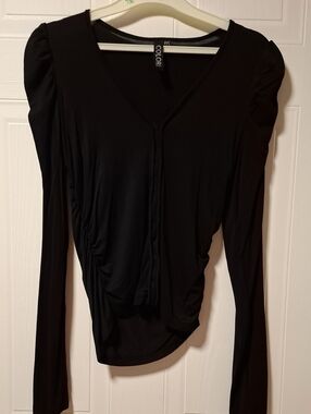 Colori Black V-Neck Long Sleeve Ruched Women's Top